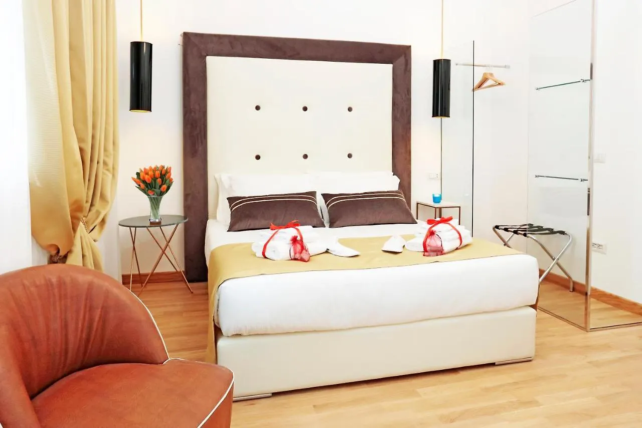 Hemi Suites Milano 2*,  Italia